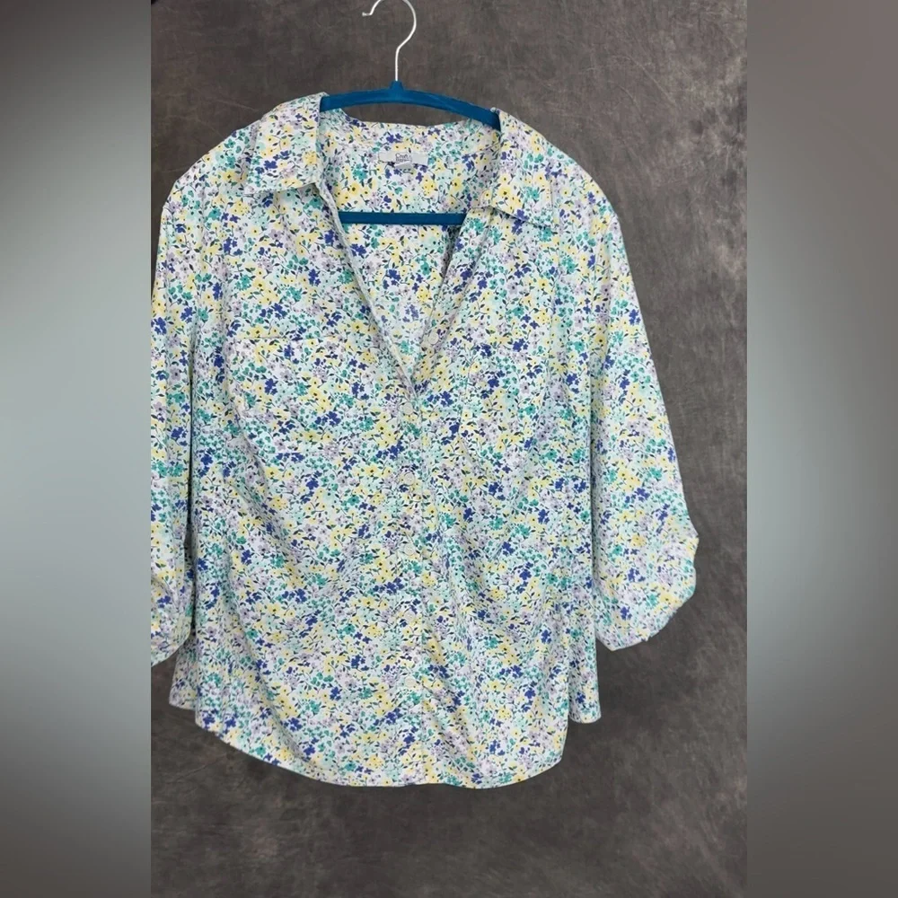 Croft & Barrow Floral Button-Up Blouse | Roll-Tab Sleeves | 1X - Picture 1 of 12